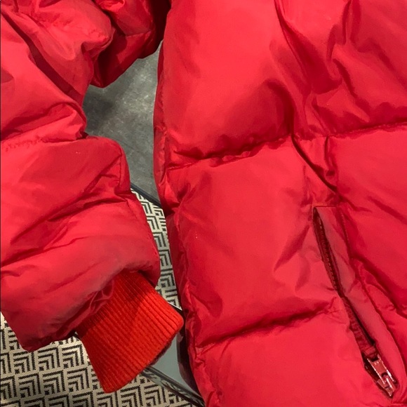 Gorgeous Red Warm Puffy Jacket - Picture 2 of 6